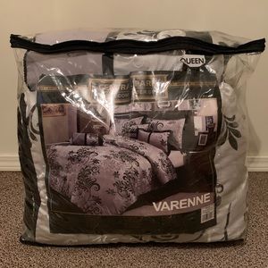 Black and Silver Comforter Set